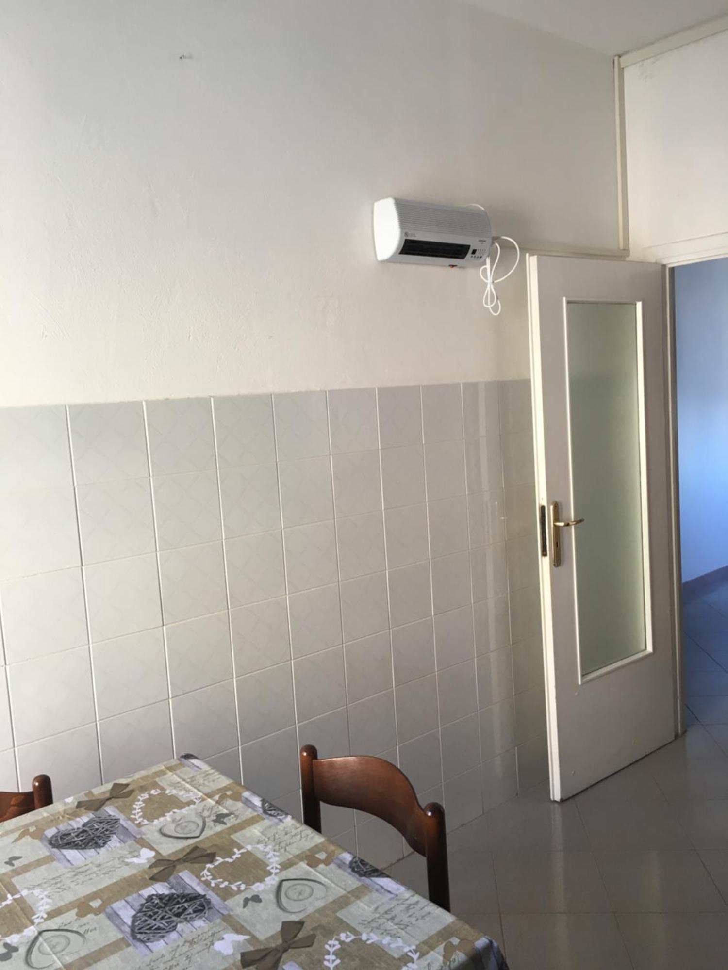 Appartamento Miramare, 2 Camere, Cucina, Bagno, Вентимилья Экстерьер фото